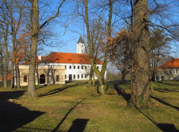 Zámek Zásmuky, Zásmuky, Czechia, Czech Republic (Czechia)